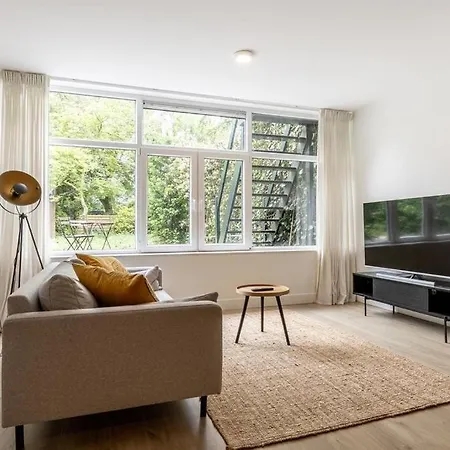 Modern Ground-floor With Garden * Rotterdam