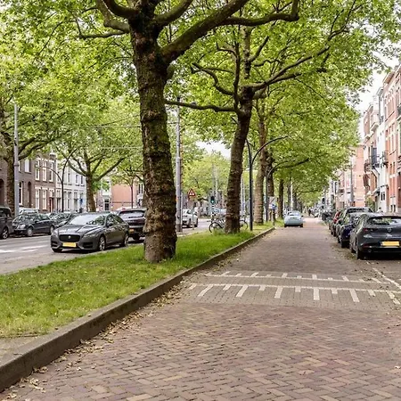 アパート Modern Ground-floor With Garden