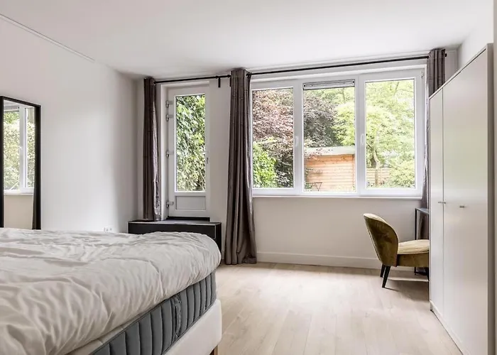 Modern Ground-floor With Garden Róterdam