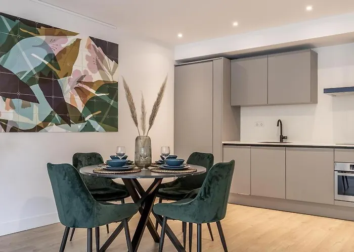 Modern Ground-floor With Garden *