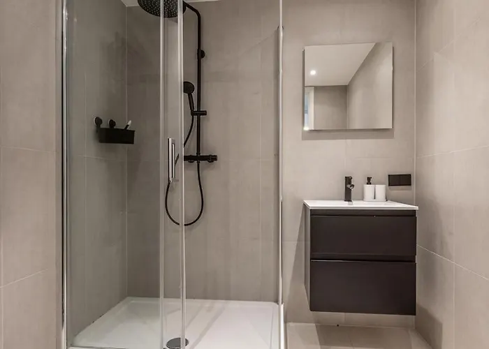 Modern Ground-floor With Garden *